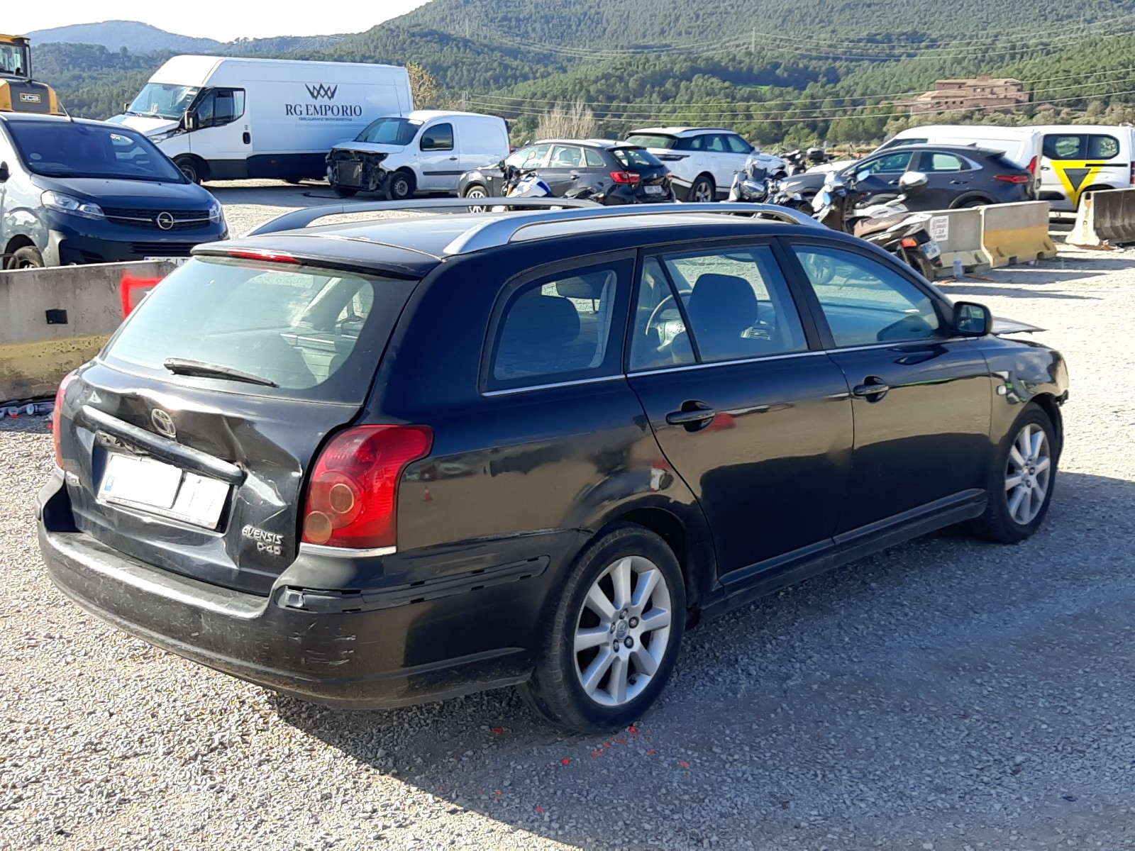 Toyota Avensis 2005. Lot# 50470413. VIN SB1EW56L20E129464. Photo 1