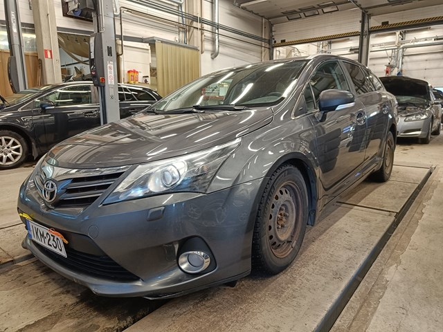 Toyota Avensis 2012. Lot# 50477106. VIN SB1ED76L00E082436. Photo 1