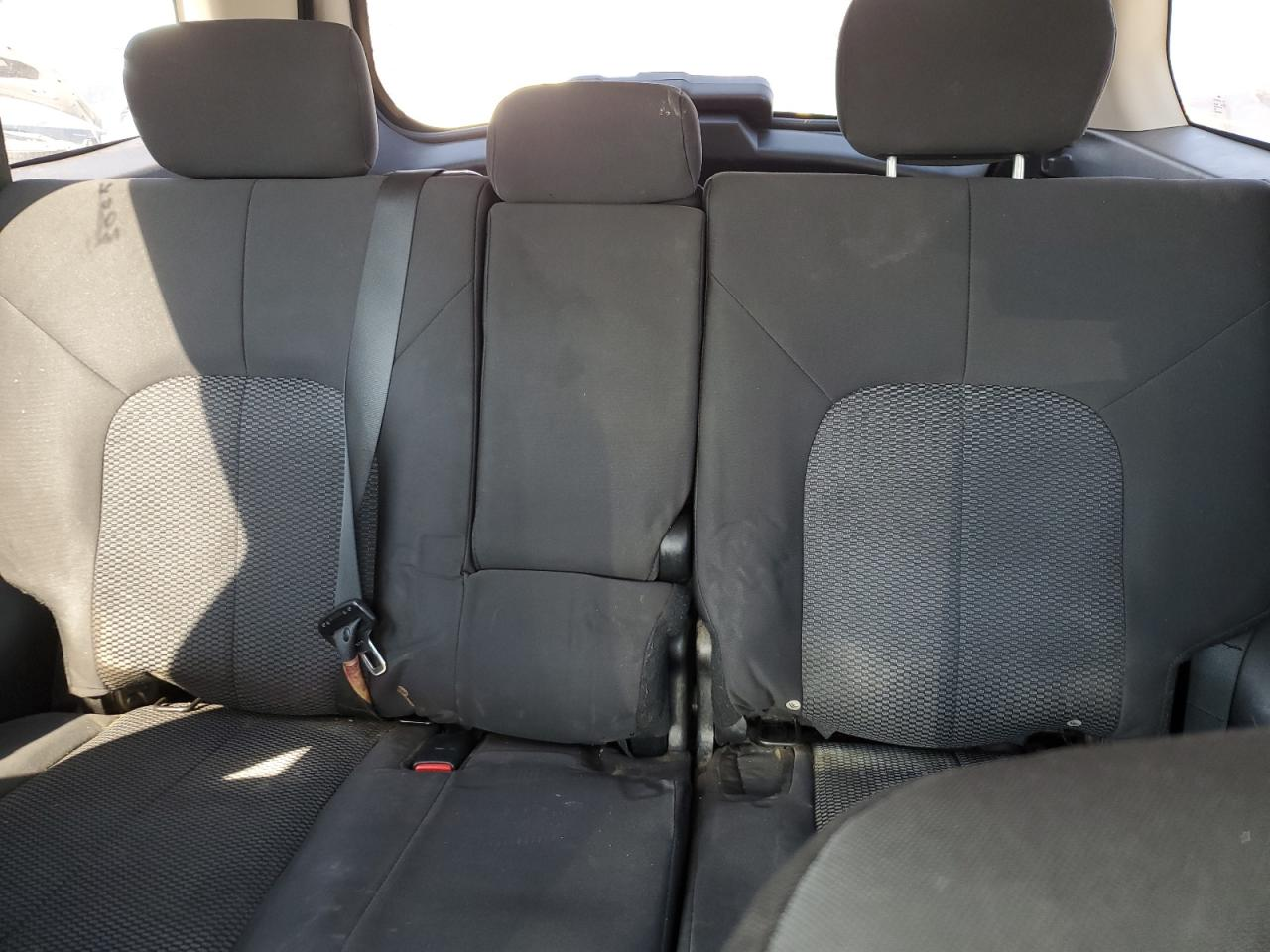 MITSUBISHI ENDEAVOR 2010. Lot# 47001425. VIN 4A4JM2AS8AE003245. Photo 1