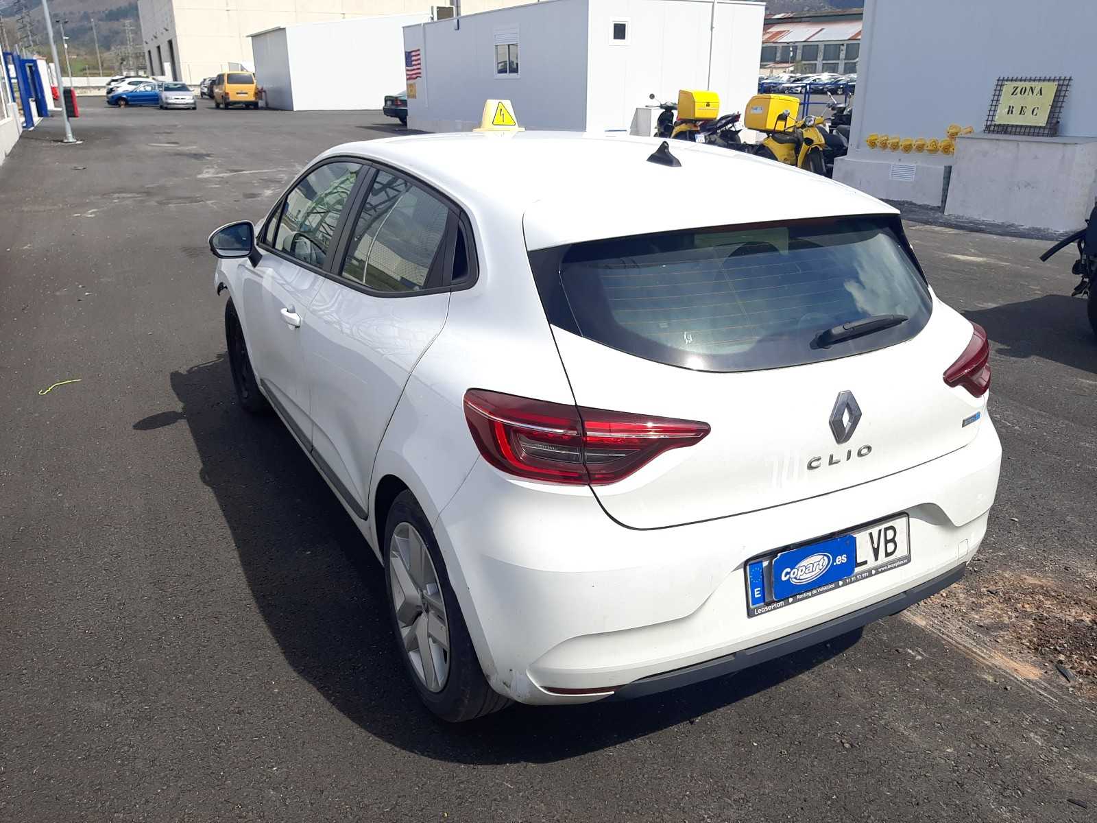 Renault Clio V 2021. Lot# 50485883. VIN VF1RJA00768217693. Photo 1