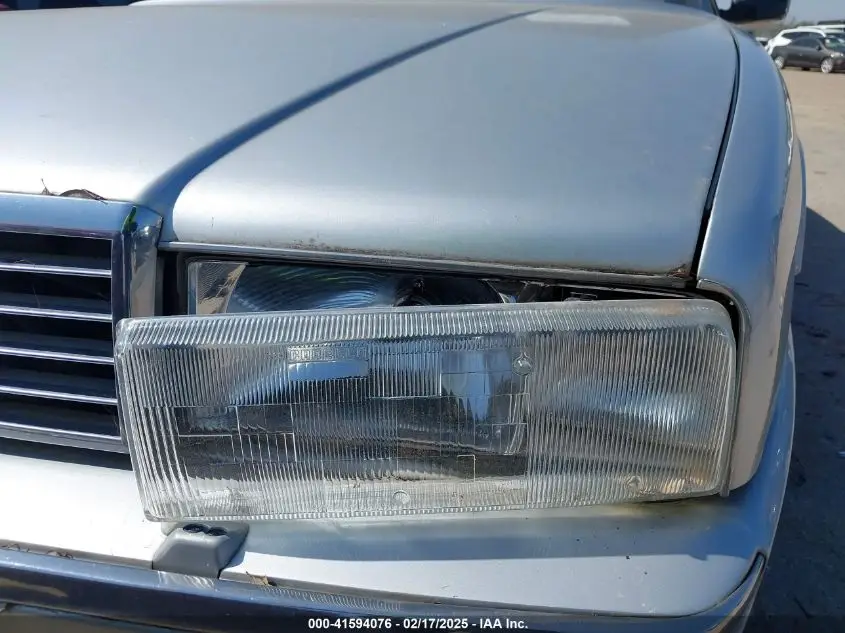 CADILLAC ALLANTE 1989  Photo 13