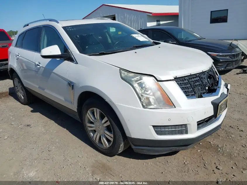 CADILLAC SRX 2015. Lot# 42139176. VIN 3GYFNEE33FS547125. Photo 1