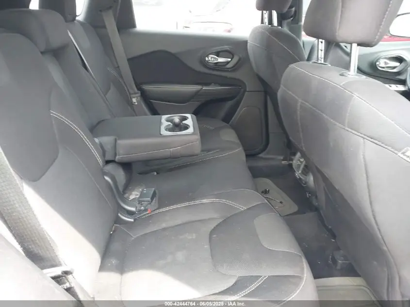 JEEP CHEROKEE 2015 BLACK Photo 16