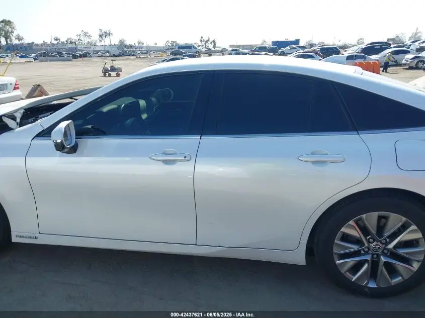 TOYOTA MIRAI 2023 WHITE Photo 6