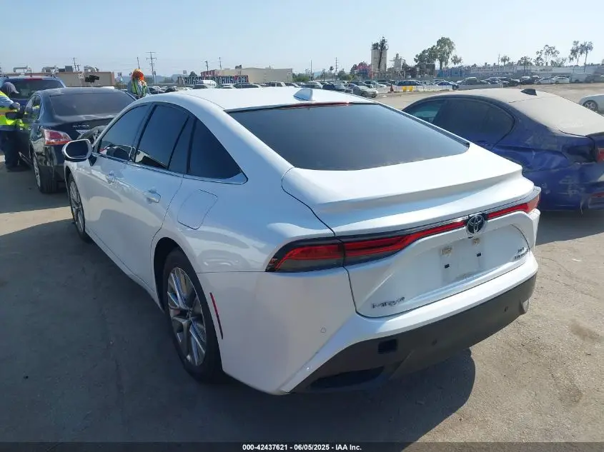 TOYOTA MIRAI 2023 WHITE Photo 10