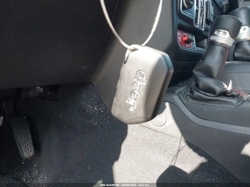 JEEP GLADIATOR 2022  Photo 3