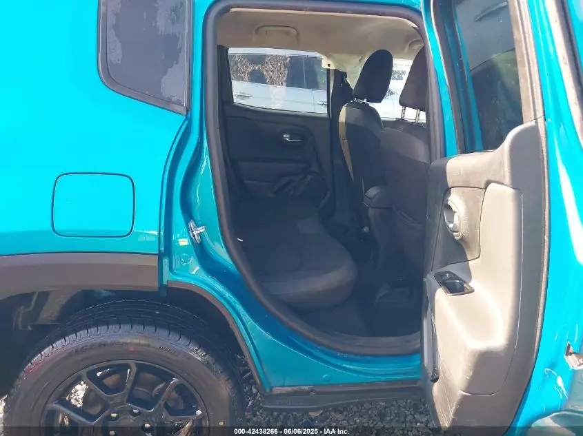 JEEP RENEGADE 2020  Photo 16