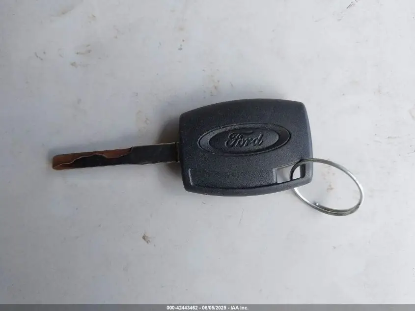 FORD FOCUS 2016 SILVER Photo 6