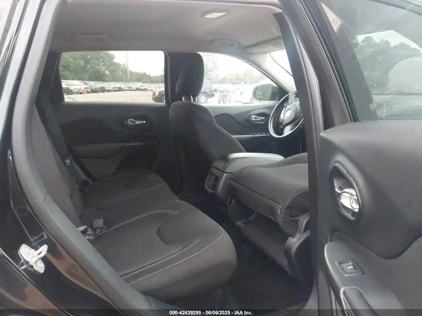 JEEP CHEROKEE 2016  Photo 15