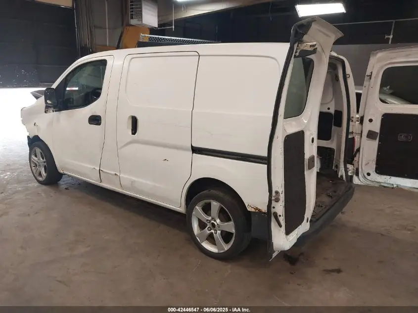 NISSAN NV200 2013  Photo 11