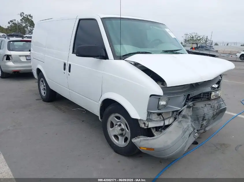 CHEVROLET ASTRO 2005. Lot# 42382171. VIN 1GCDM19X15B133325. Photo 1