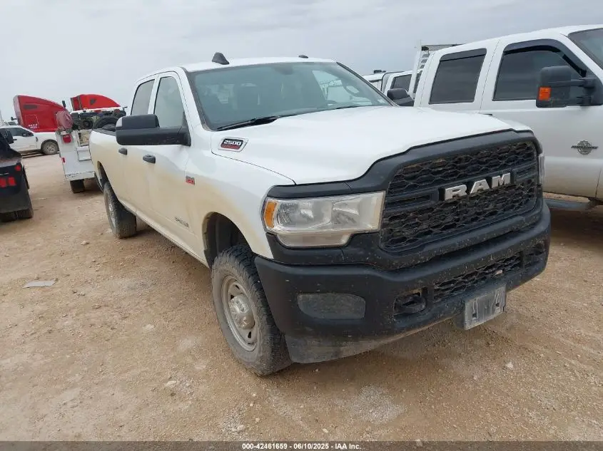RAM 2500 2022. Lot# 42461659. VIN 3C6UR5HJ7NG357784. Photo 1