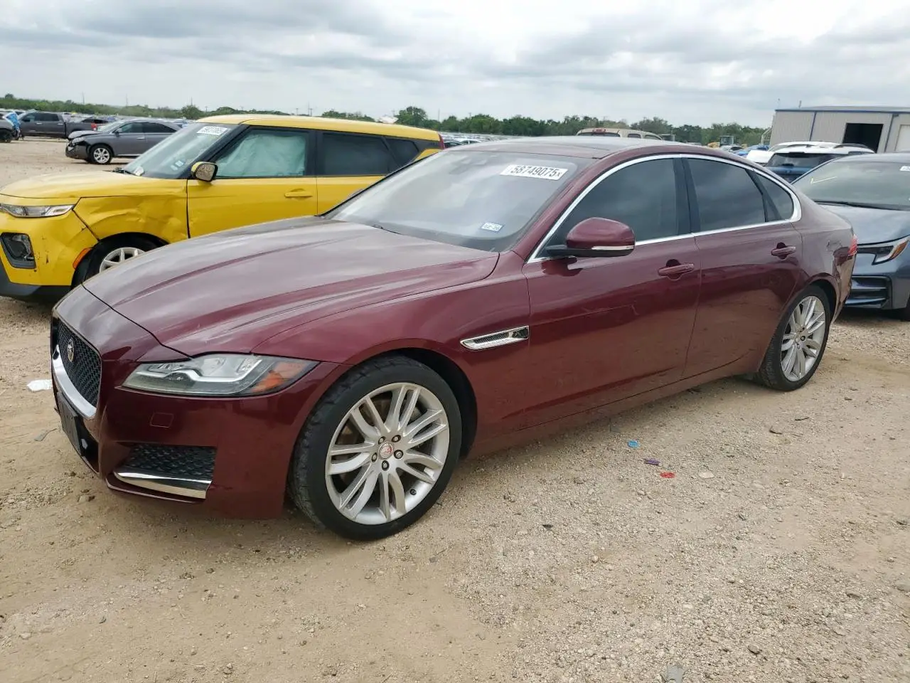 JAGUAR XF 2016. Lot# 58749075. VIN SAJBE4BV2GCY08323. Photo 1