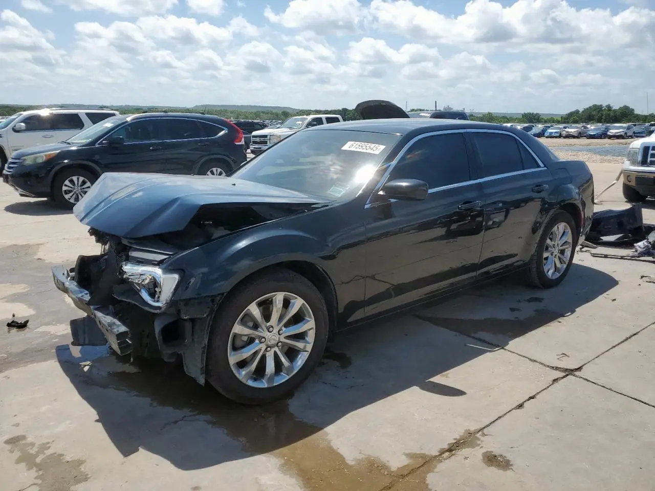 CHRYSLER 300 2017. Lot# 61595545. VIN 2C3CCARG4HH534267. Photo 1