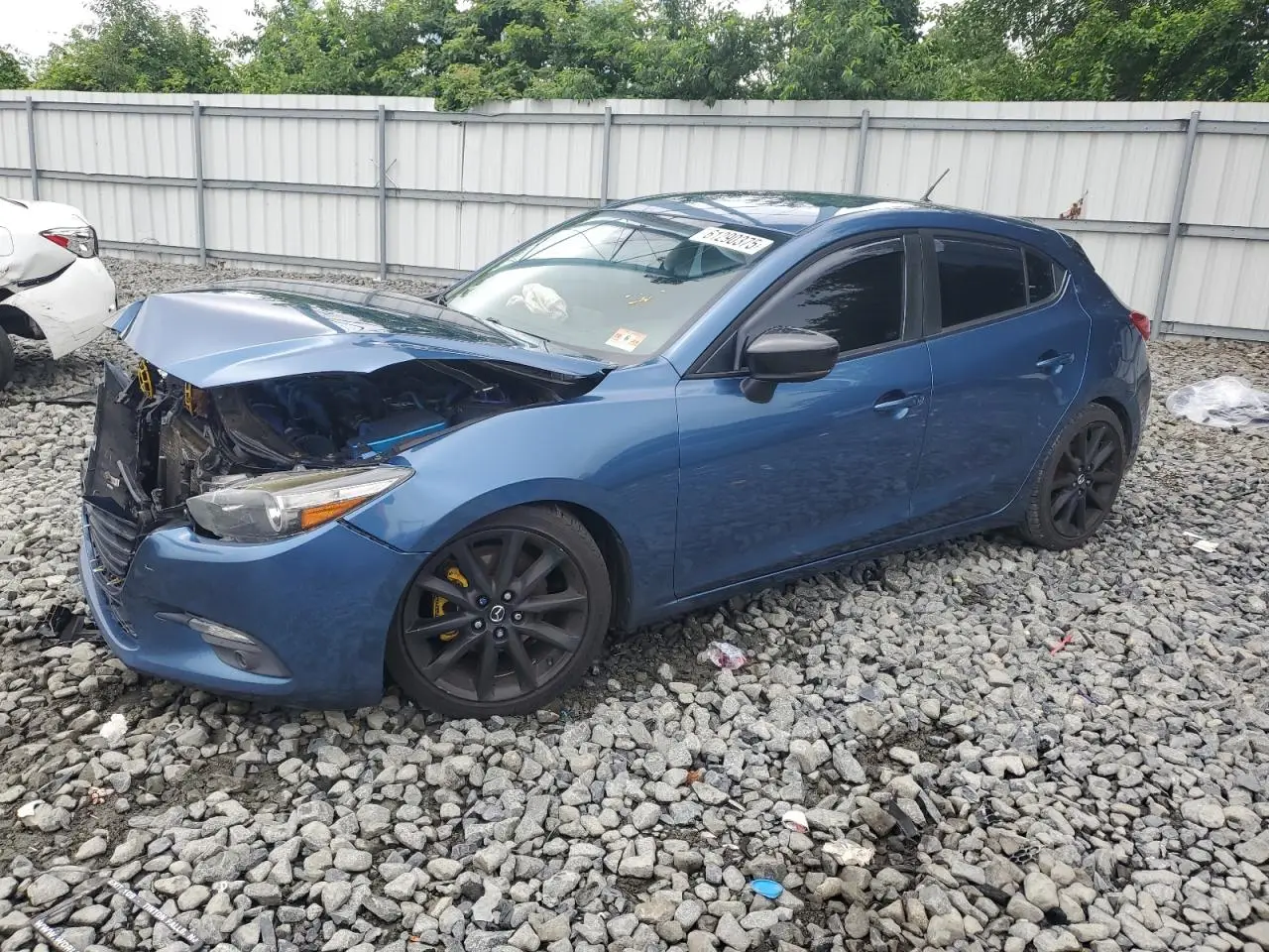 MAZDA 3 2017. Lot# 61290375. VIN JM1BN1L73H1100902. Photo 1