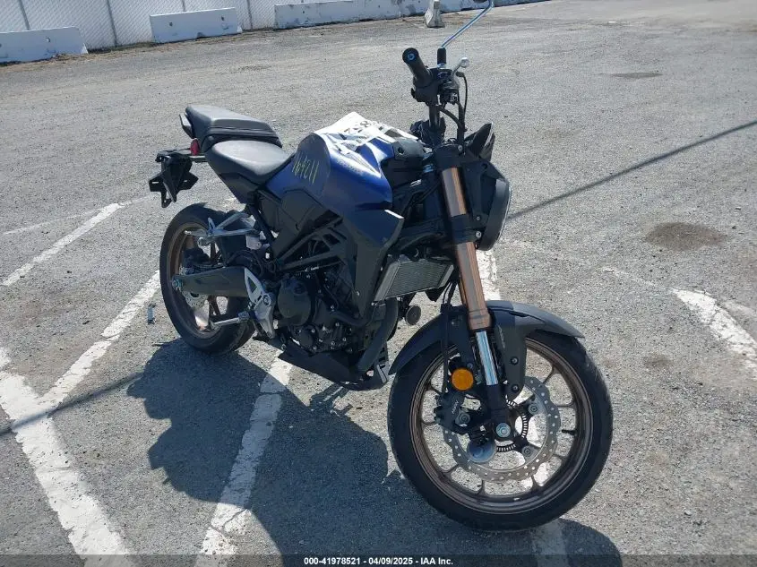 HONDA CBF300 2021. Lot# 41978521. VIN MLHNC555XM5100062. Photo 1