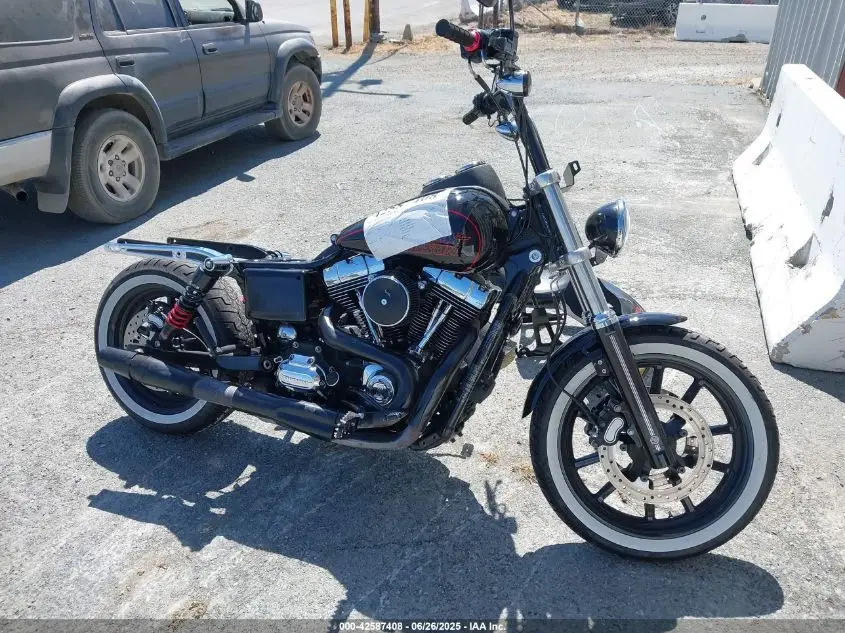 HARLEY-DAVIDSON FXDL 2016. Lot# 42587408. VIN 1HD1GNM32GC320932. Photo 1