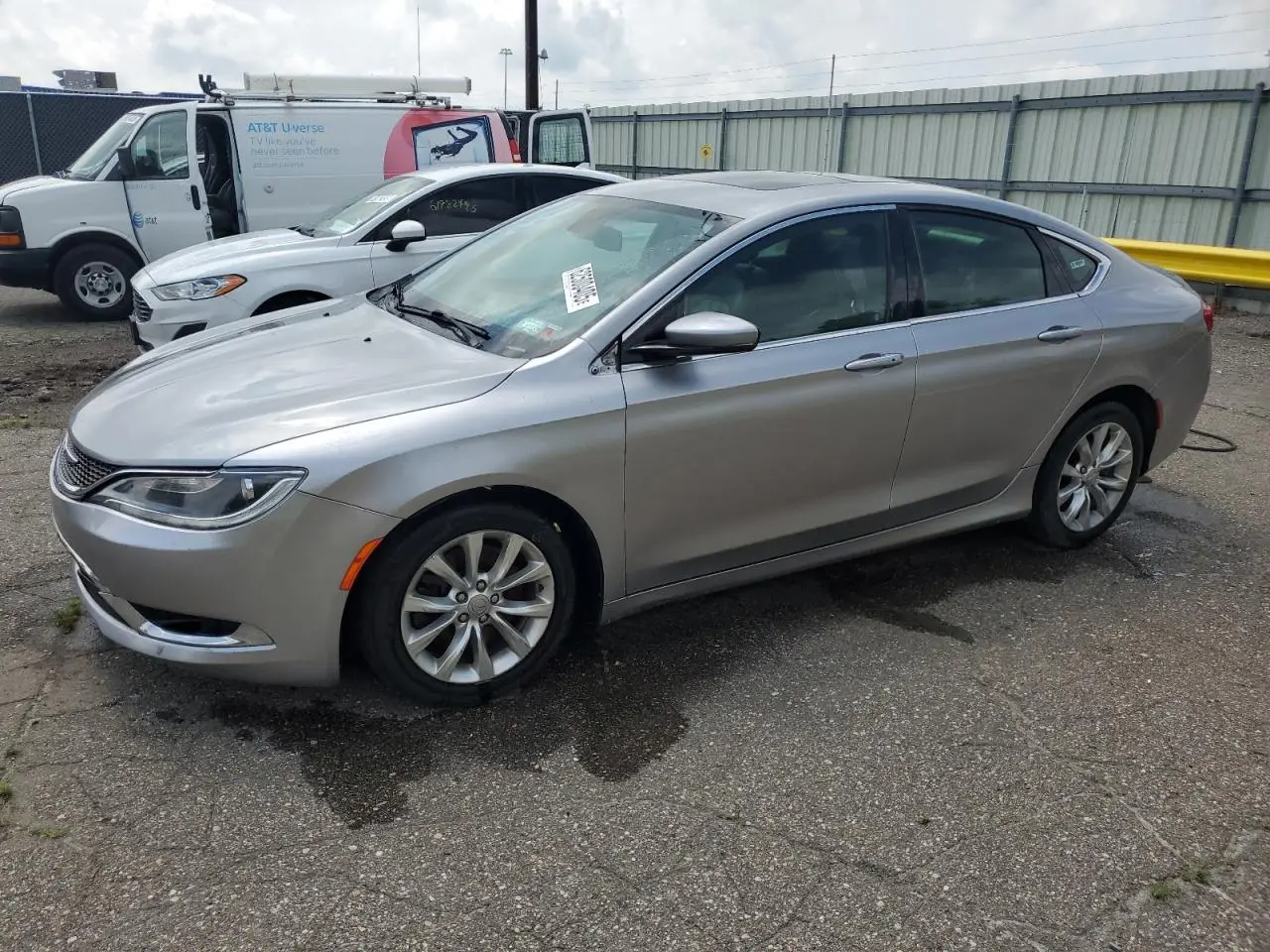 CHRYSLER 200 2015. Lot# 62500405. VIN 1C3CCCCG8FN728132. Photo 1