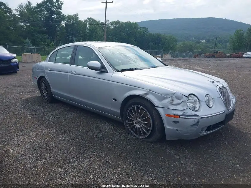 JAGUAR S-TYPE 2006. Lot# 42614534. VIN SAJWA01A66FN68159. Photo 1