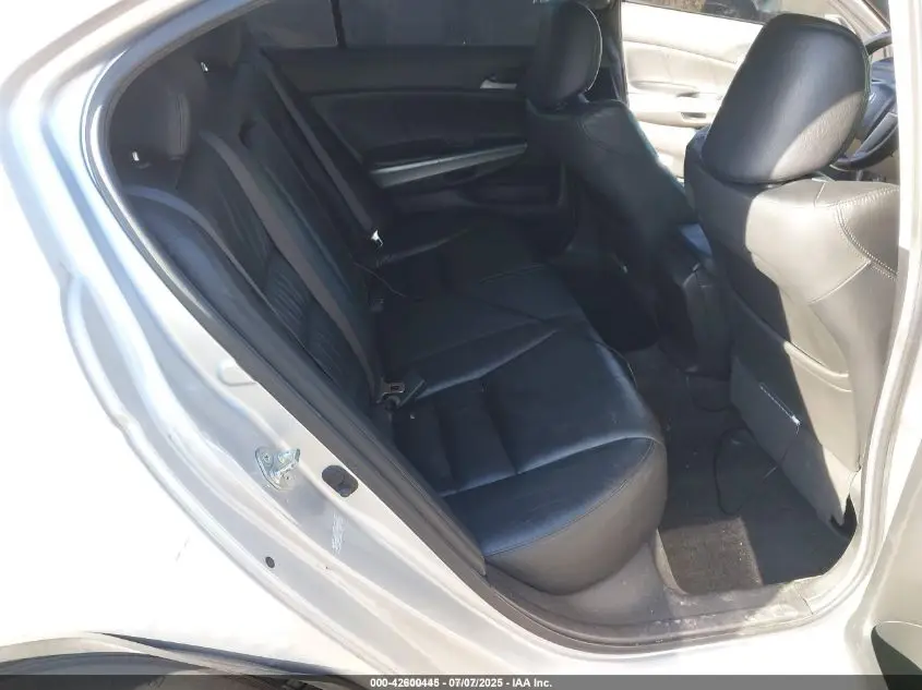 HONDA ACCORD 2009 SILVER Photo 10