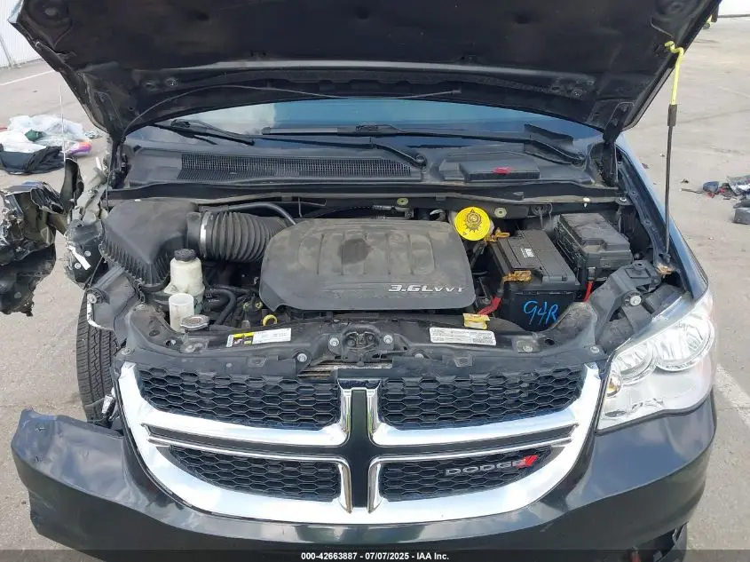 DODGE GRAND CARAVAN 2017  Photo 2