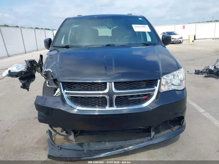 DODGE GRAND CARAVAN 2017  Photo 5