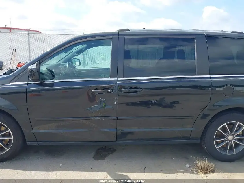 DODGE GRAND CARAVAN 2017  Photo 7