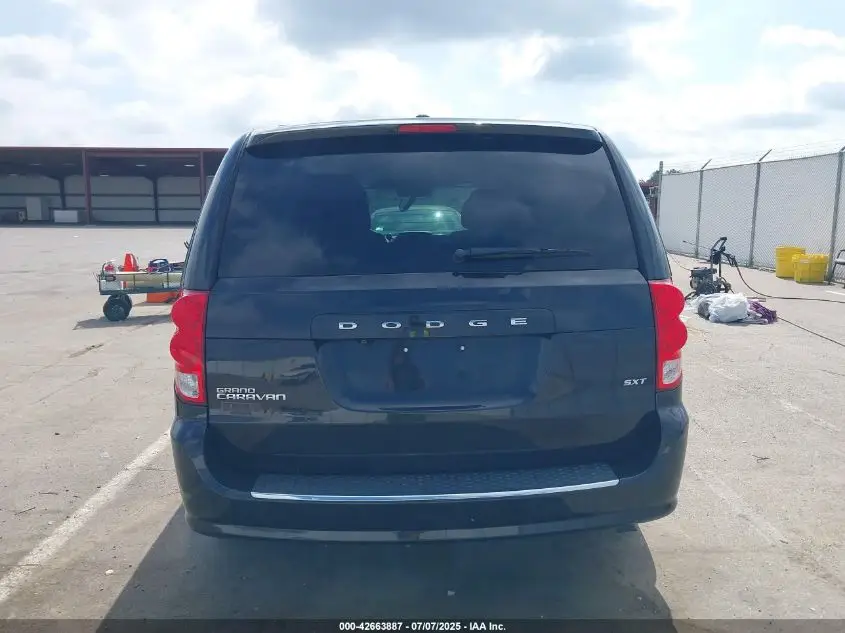 DODGE GRAND CARAVAN 2017  Photo 9