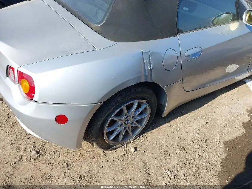 BMW Z4 2003 SILVER Photo 9