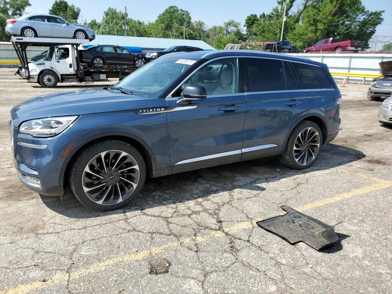 LINCOLN AVIATOR 2020. Lot# 59568875. VIN 5LM5J7XC6LGL06832. Photo 1