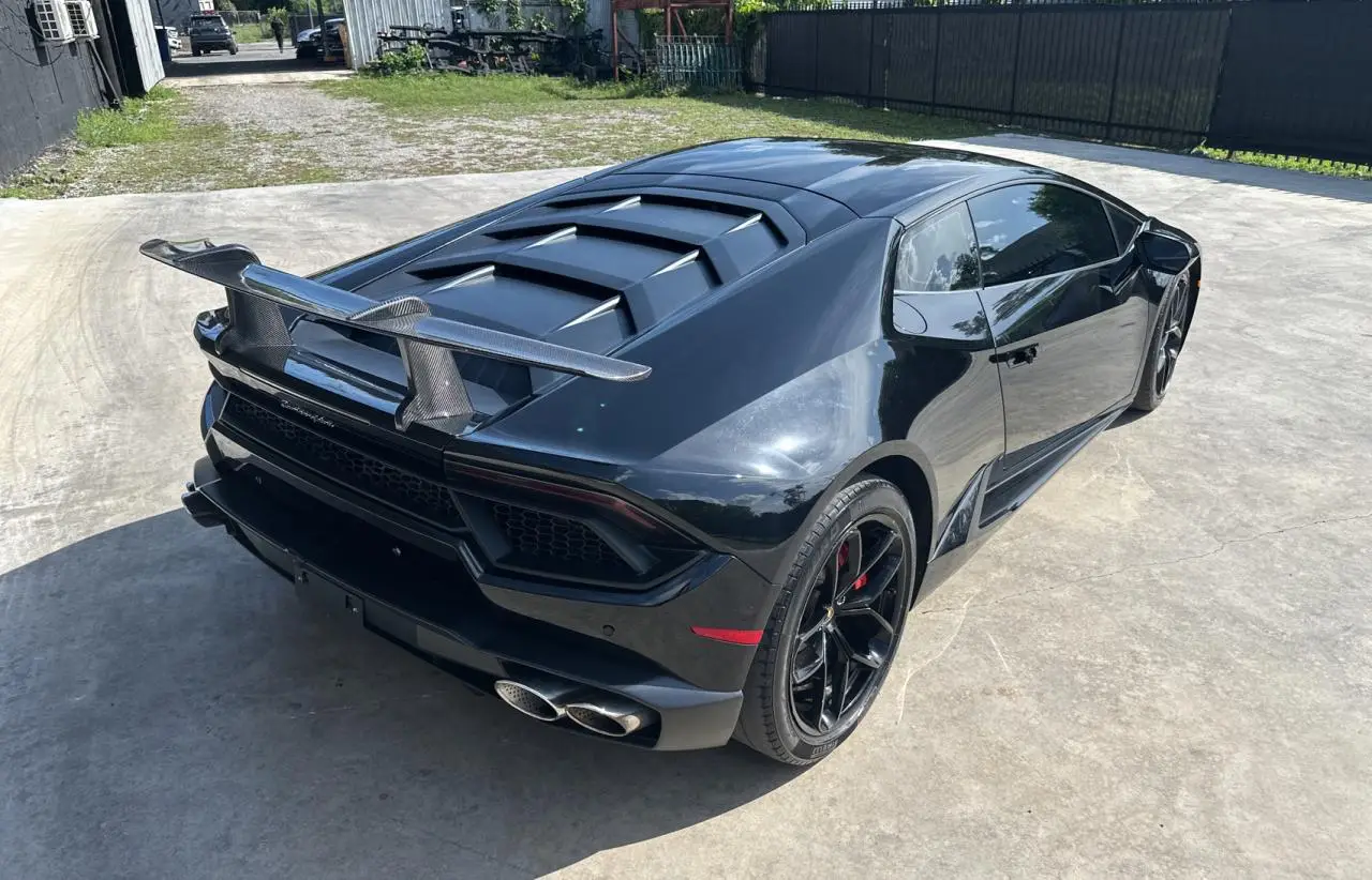 VIN: ZHWUC2ZF6JLA10389 | LAMBORGHINI ALL MODELS 2018 car