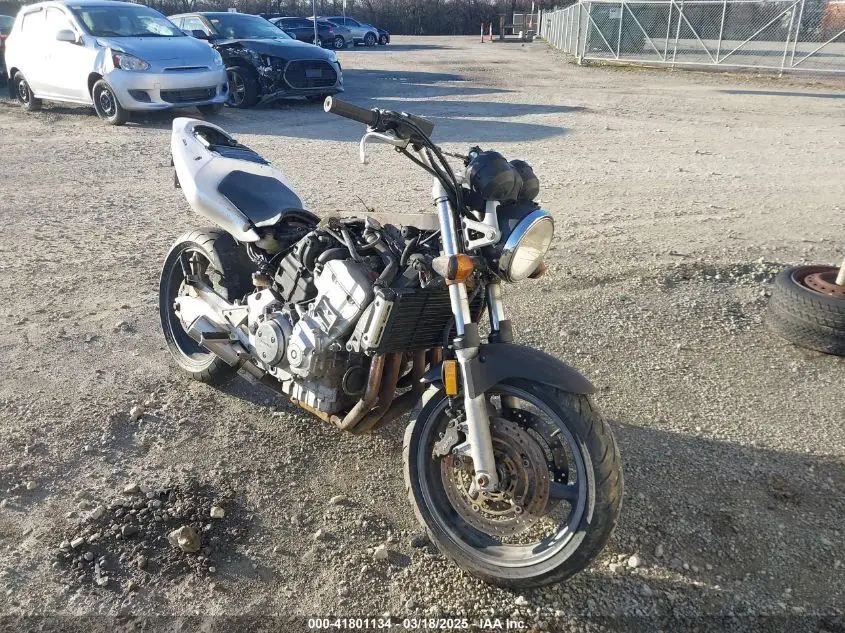 HONDA CB900 2002. Lot# 41801134. VIN JH2SC48012M000992. Photo 1