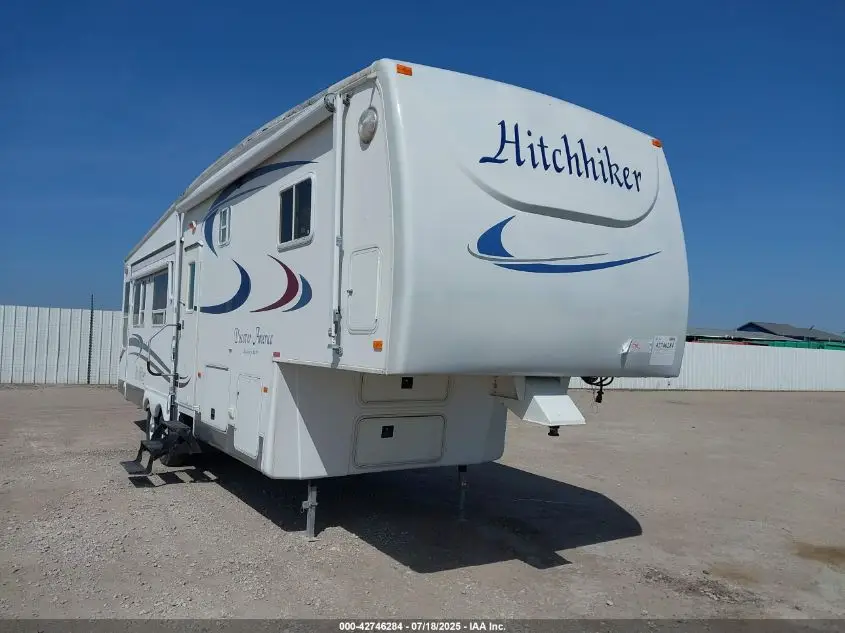 OTHER OTHER 2005. Lot# 42746284. VIN 1NW32DP024D075122. Photo 1