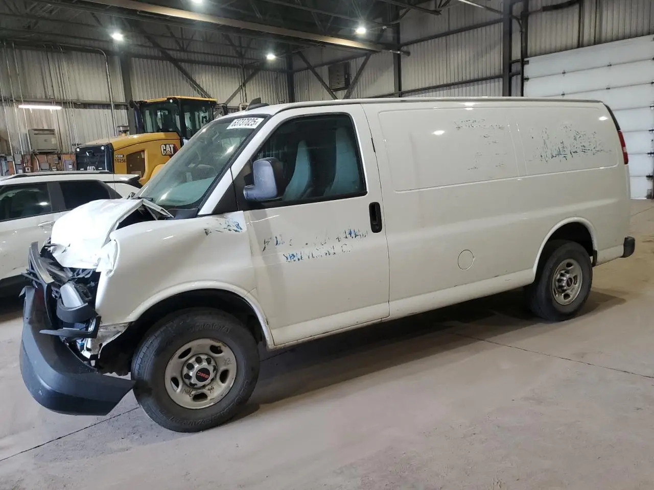 GMC SAVANA 2019. Lot# 63737825. VIN 1GTW7AFP8K1258876. Photo 1