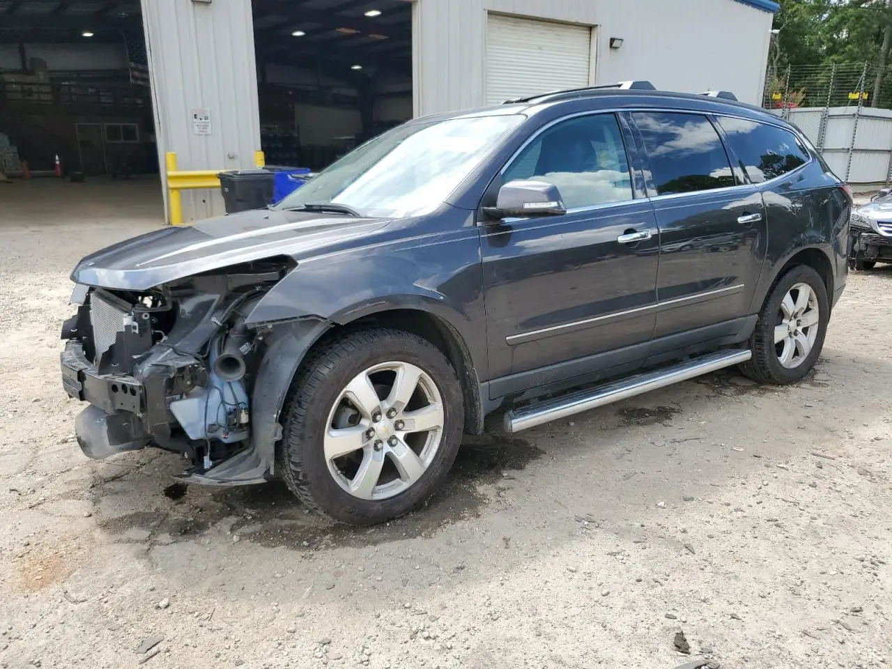 CHEVROLET TRAVERSE 2016. Lot# 64491485. VIN 1GNKVJKD8GJ100942. Photo 1