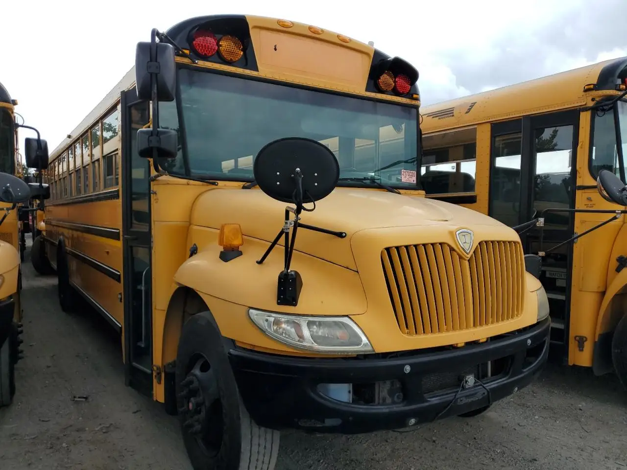 IC CORPORATION ALL MODELS 2014. Lot# 64786755. VIN 4DRBUAAP4EB760535. Photo 1