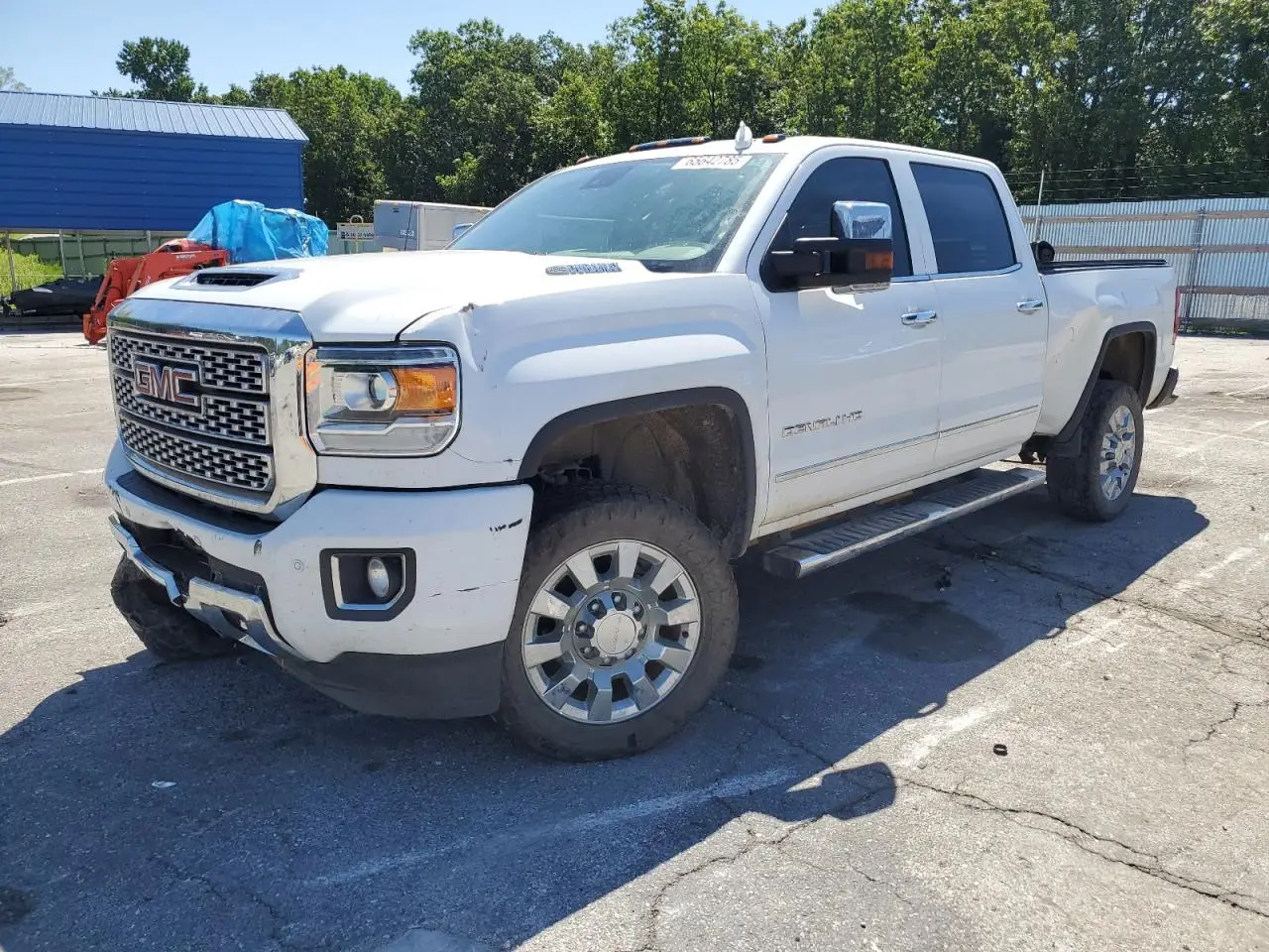 GMC DENALI 2019. Lot# 65642785. VIN 1GT12SEY4KF253167. Photo 1