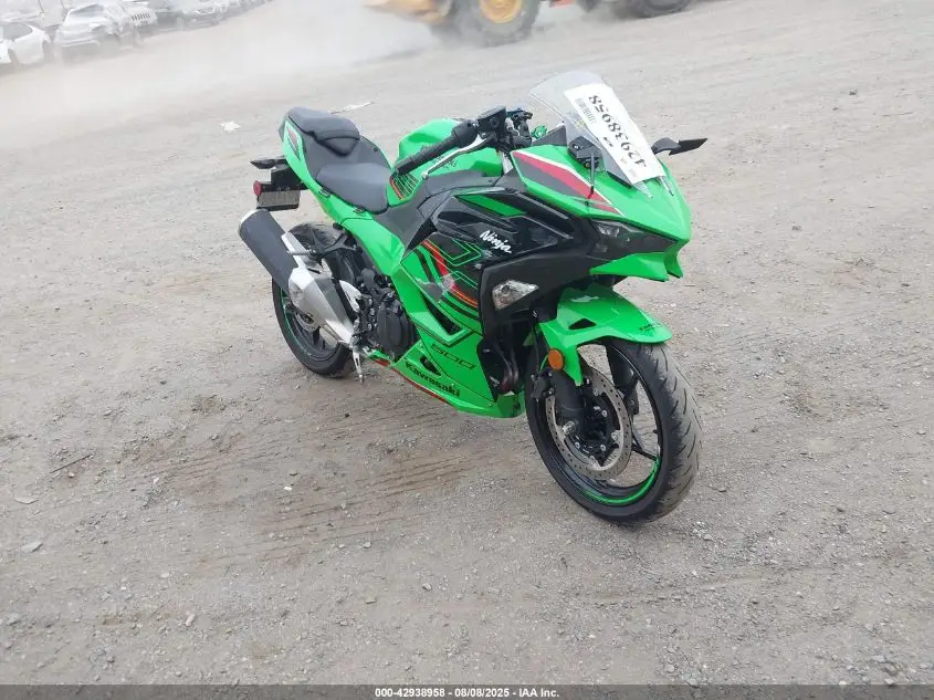 KAWASAKI EX500 2024. Lot# 42938958. VIN ML5EXGH15RDA05785. Photo 1