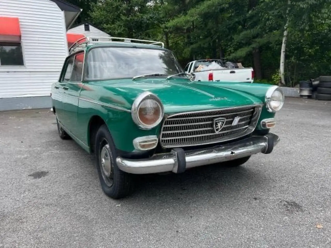 PEUGEOT ALL MODELS 1969. Lot# 68509085. VIN 8353055. Photo 1